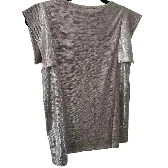 NWT Maette Women’s Metallic Flutter Cap Sleeve Day To Night Feminine Blouse‎ S - Picture 4 of 8